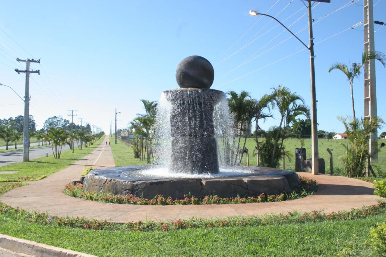 Lacqua Diroma Hotel Com Parque Aquatico 24 Horas Caldas Novas Exterior foto