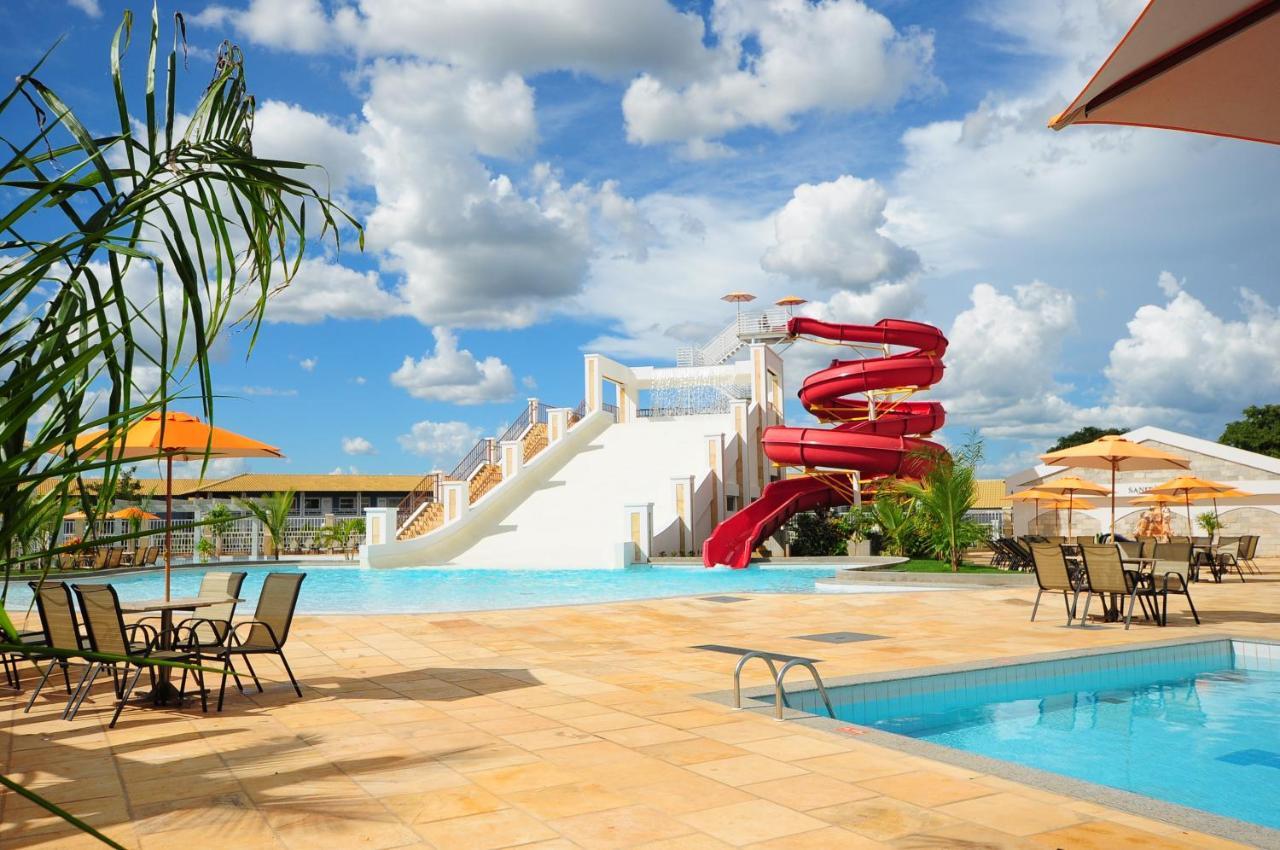 Lacqua Diroma Hotel Com Parque Aquatico 24 Horas Caldas Novas Exterior foto