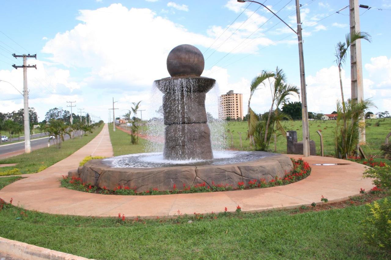 Lacqua Diroma Hotel Com Parque Aquatico 24 Horas Caldas Novas Exterior foto